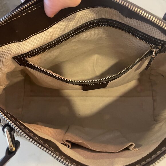 GUCCI GG Canvas Mayfair Convertible Tote w/ Strap - Picture 14 of 15